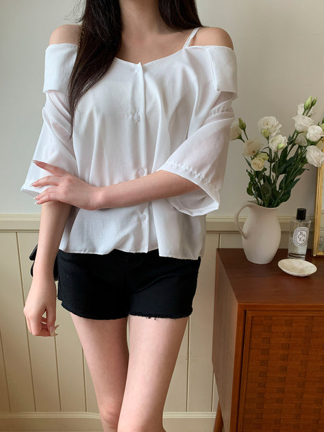Dudiri Over -Fit Button Blouse