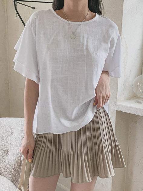 Douyney frill sleeve round blouse 