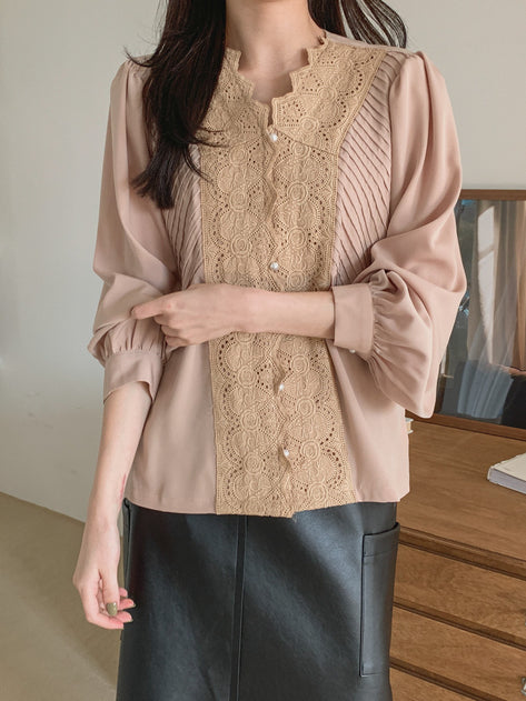 Tina Ren V Neck Puff Ruched Pearl Blouse 