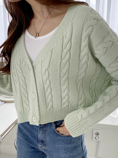 Masny Cable Crop Oversized Cardigan 