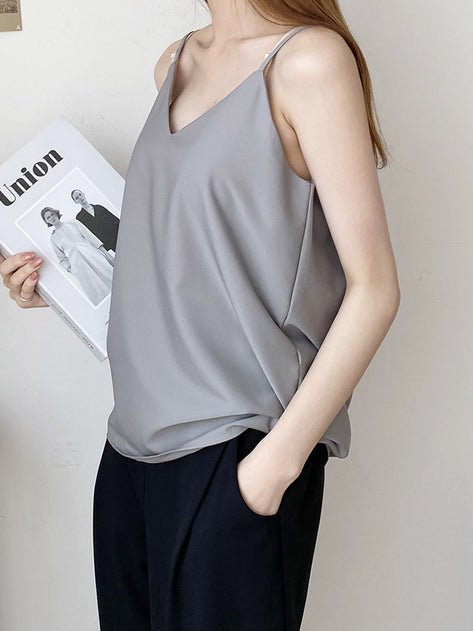 Leuco V-neck without string sleeves