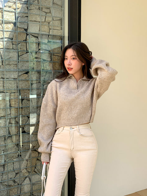 Very Foot Collar V Neck Loose Fit Crop Knit 