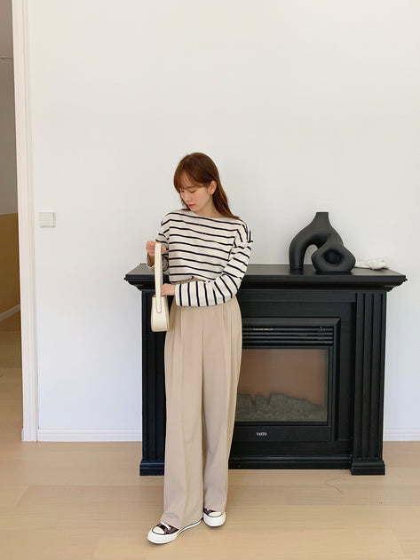 Two Delver Back Banding Pintuck Wide Pants 