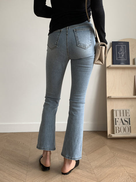 Latined two-button bootcut denim pants